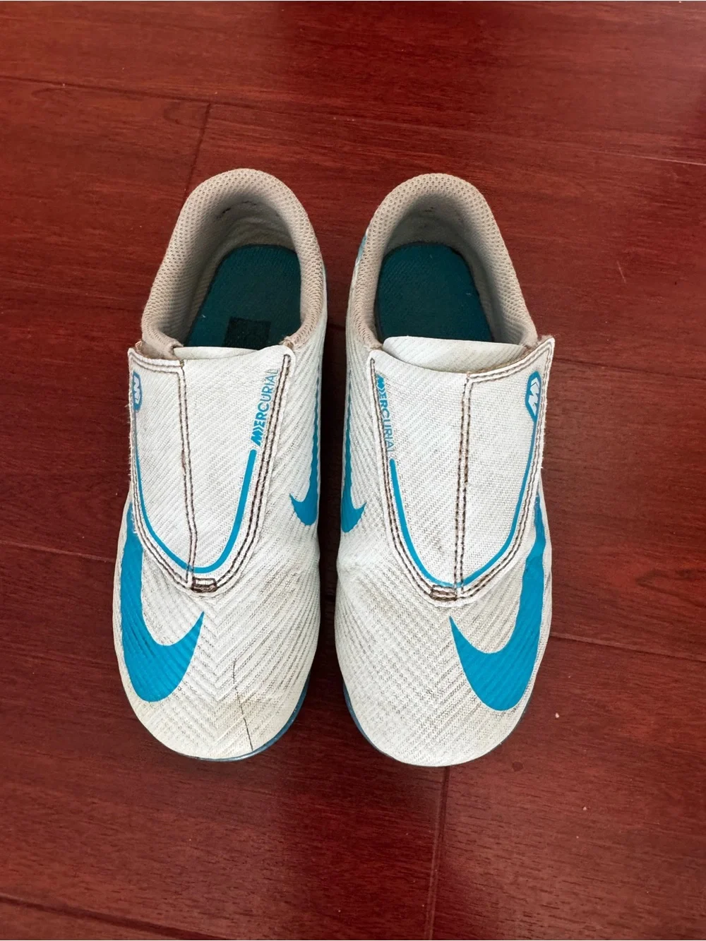 Nike Kids White & Teal Slip-On Soccer Cleat Sneakers - Picture 1 of 3